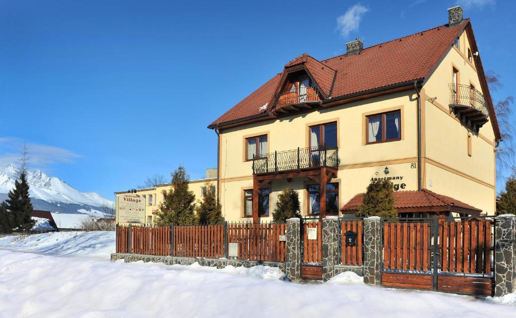 Apartmany Village Veľký Slavkov Exteriör bild