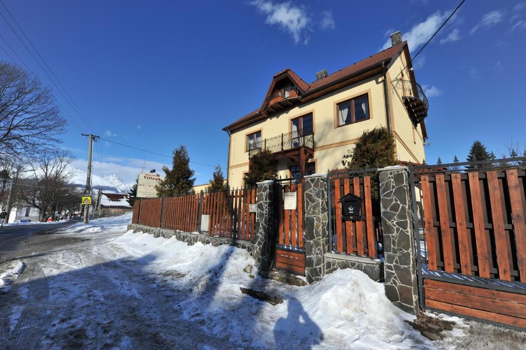 Apartmany Village Veľký Slavkov Exteriör bild