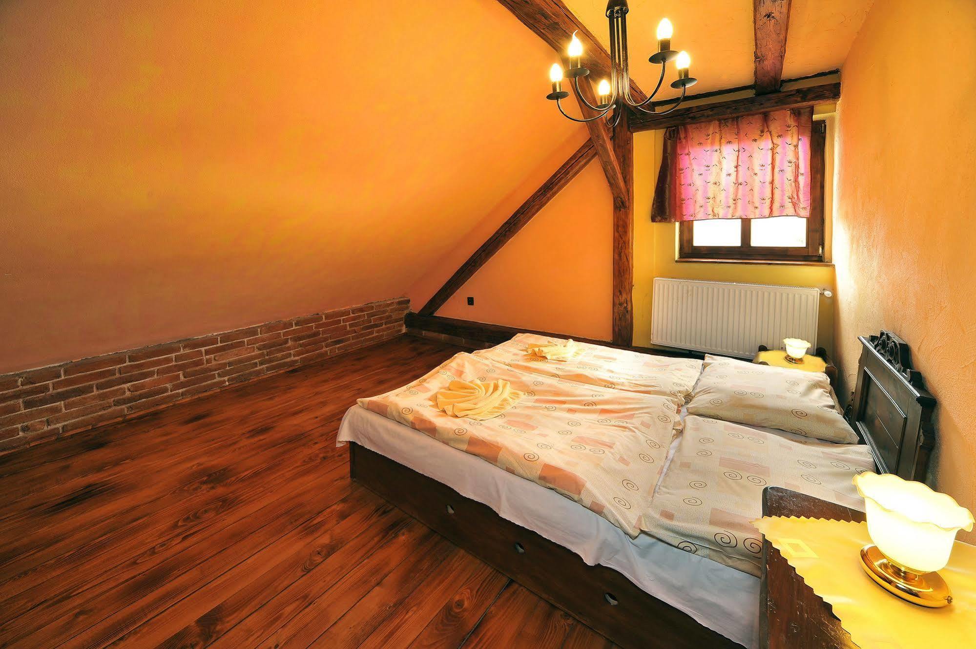 Apartmany Village Veľký Slavkov Exteriör bild