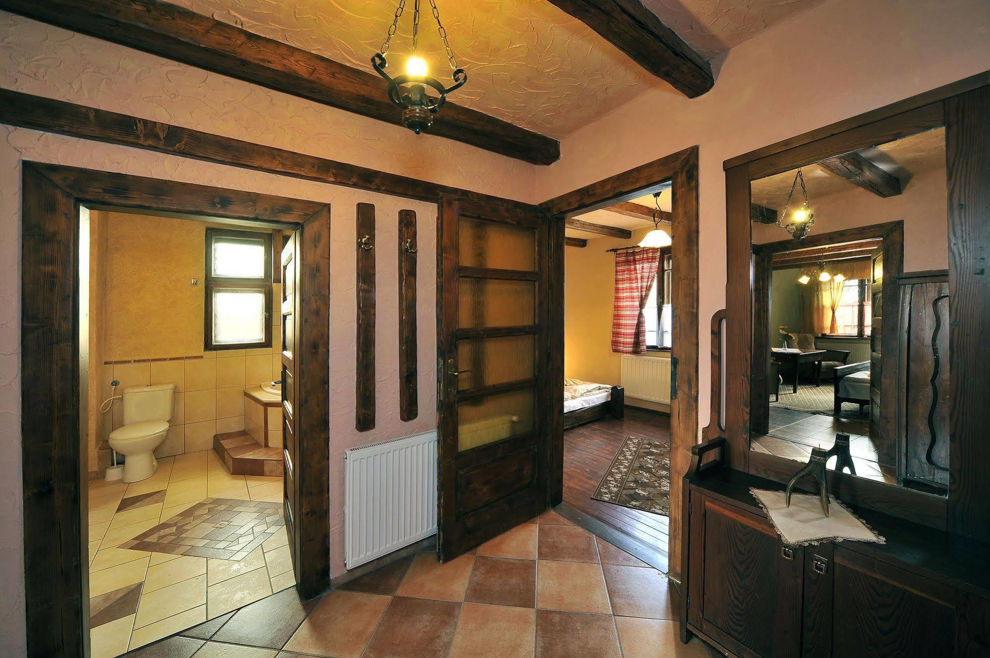 Apartmany Village Veľký Slavkov Exteriör bild