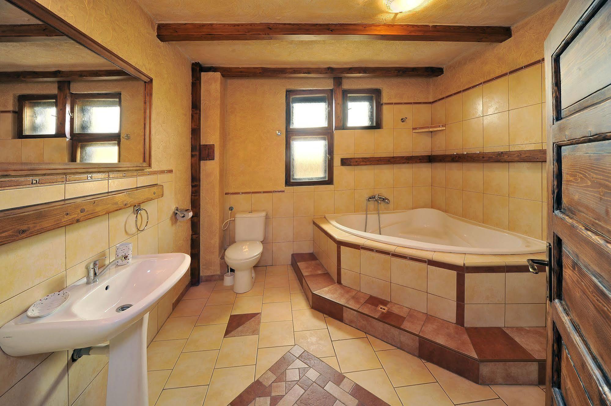 Apartmany Village Veľký Slavkov Exteriör bild