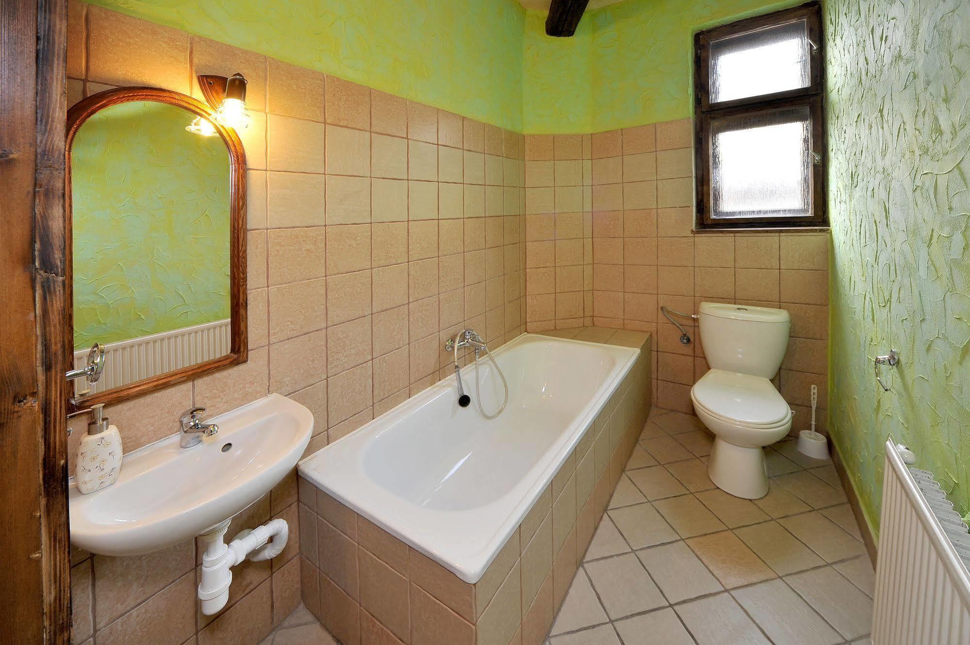 Apartmany Village Veľký Slavkov Exteriör bild