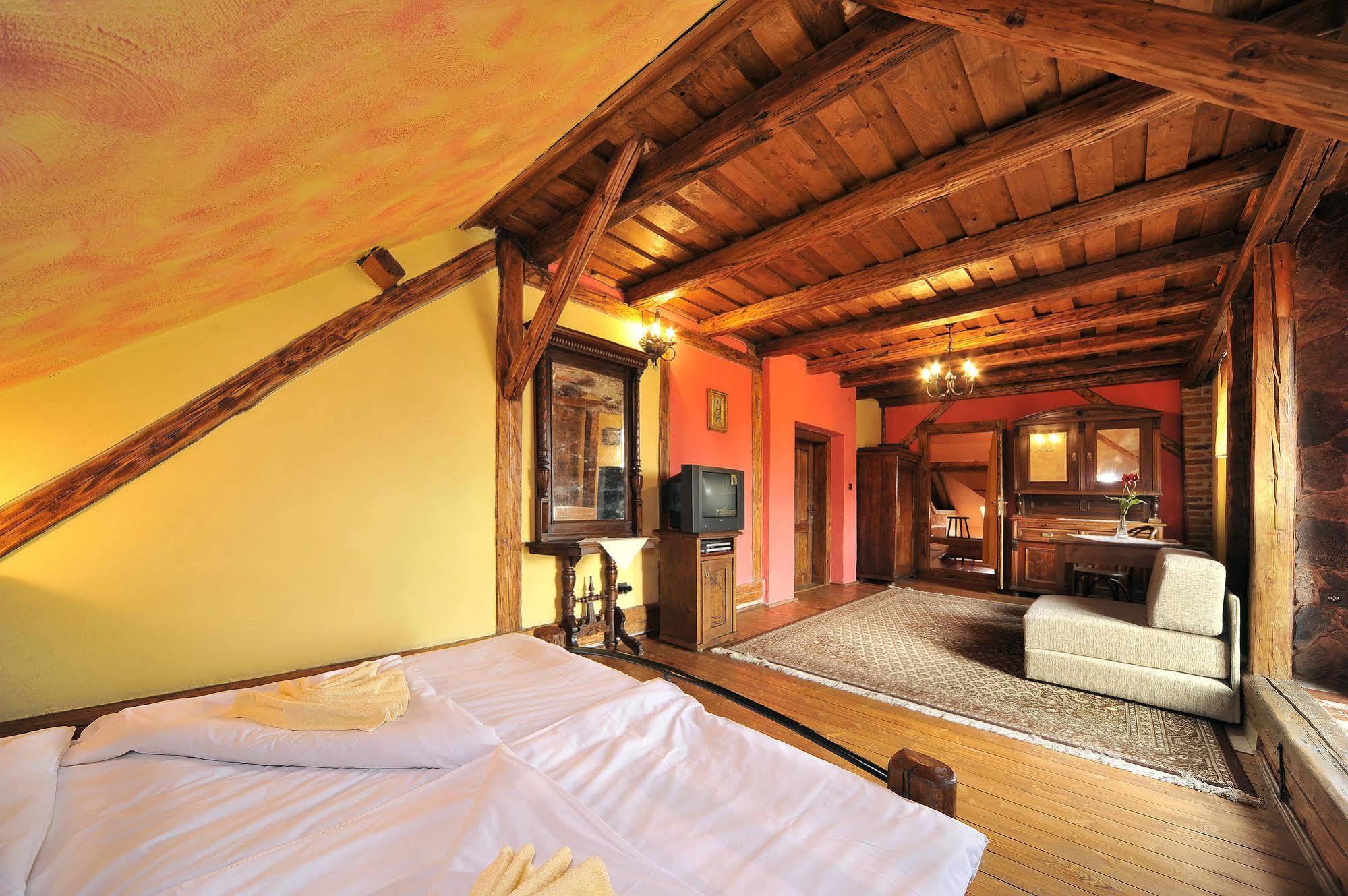 Apartmany Village Veľký Slavkov Exteriör bild