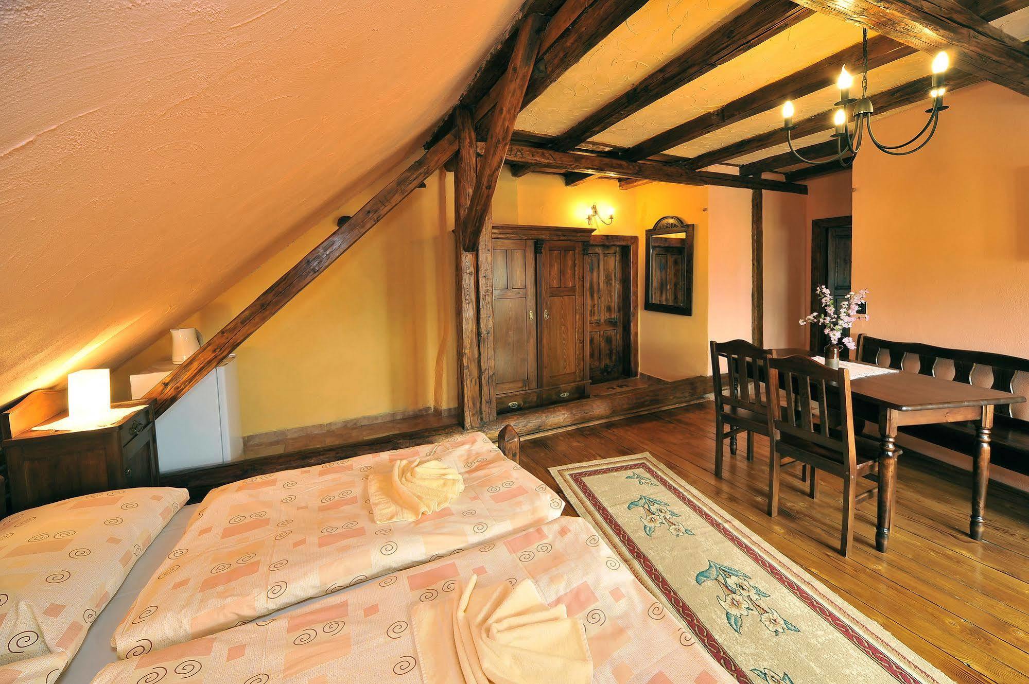 Apartmany Village Veľký Slavkov Exteriör bild