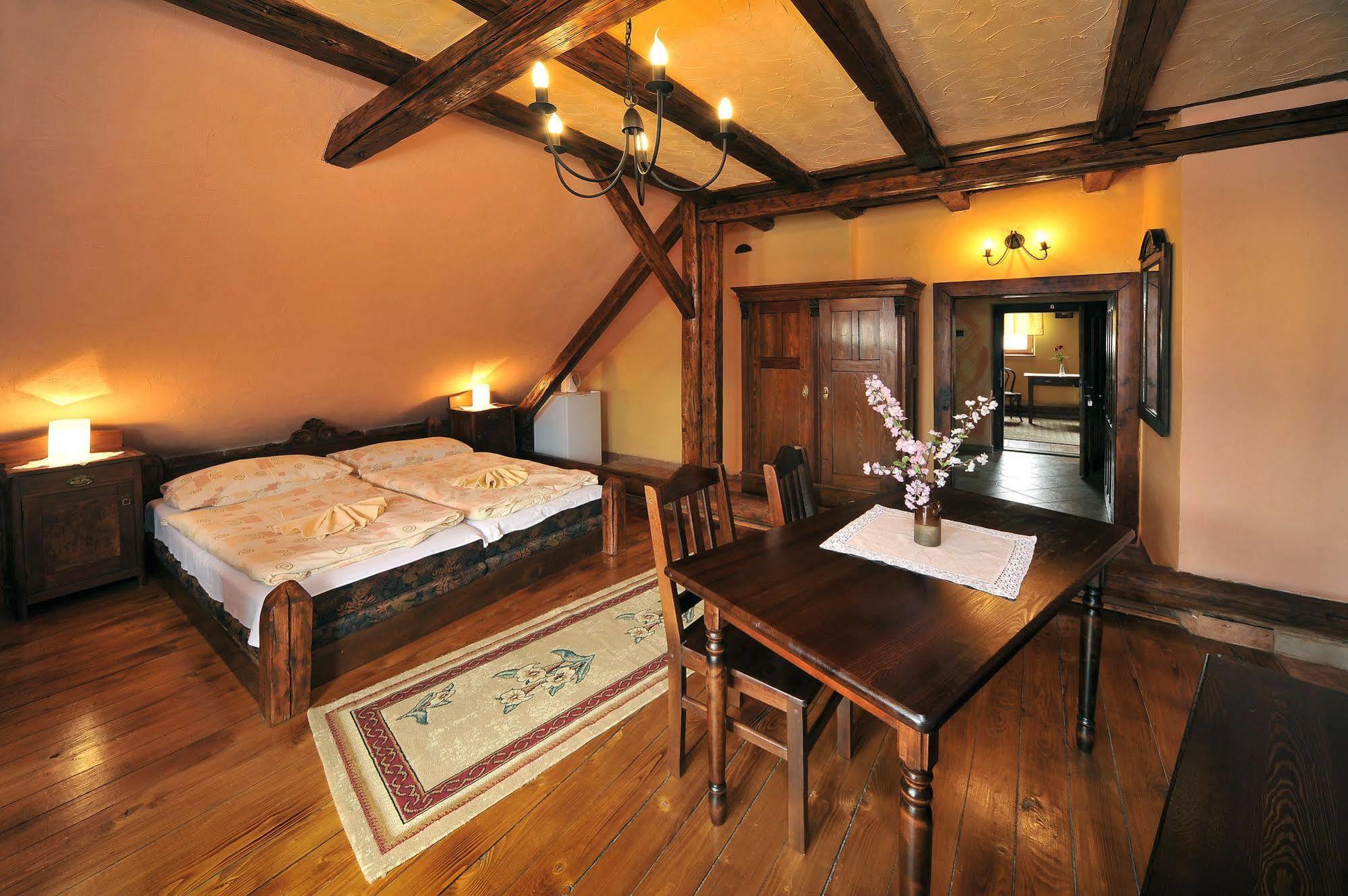 Apartmany Village Veľký Slavkov Exteriör bild