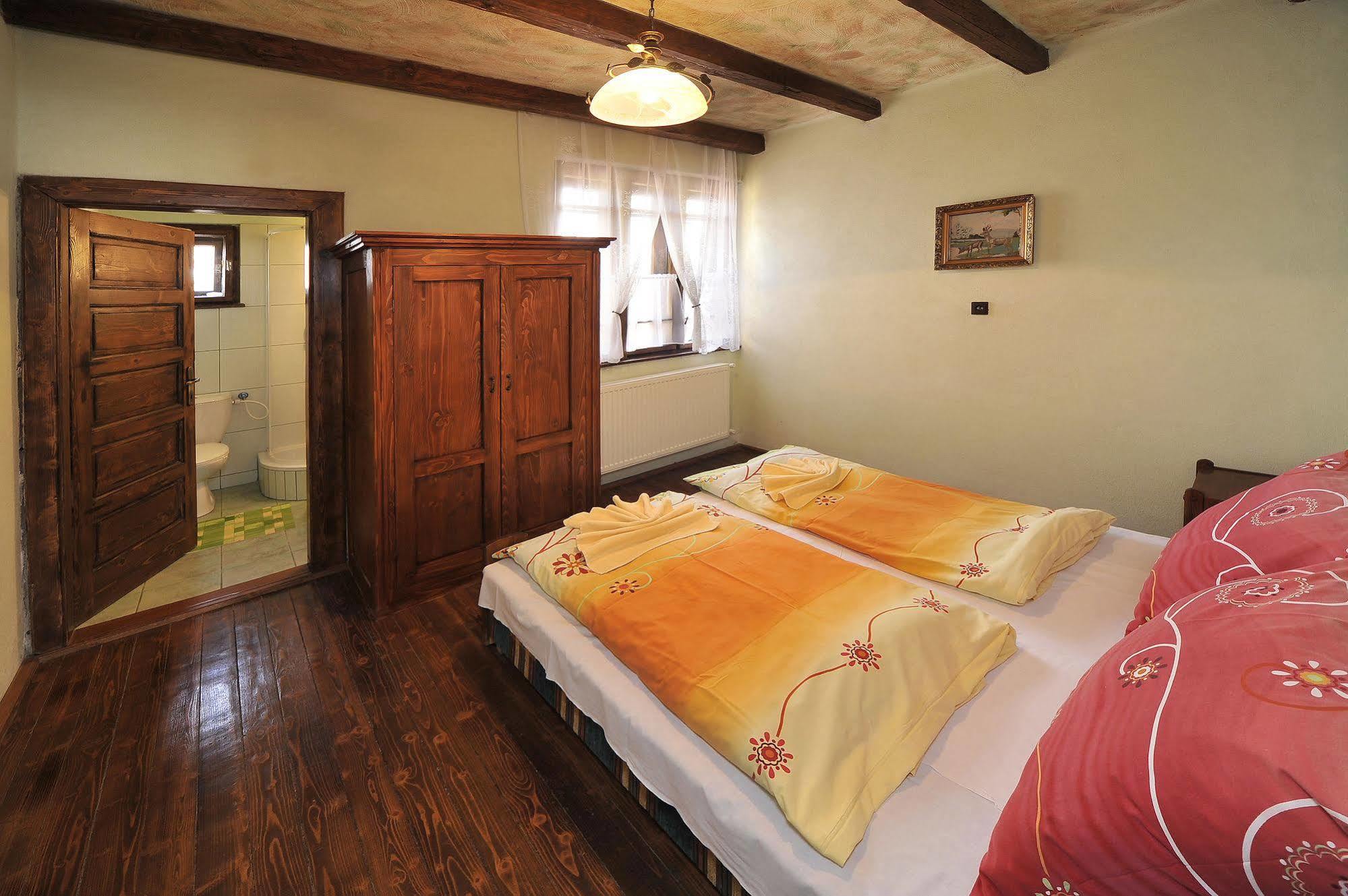 Apartmany Village Veľký Slavkov Exteriör bild
